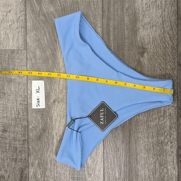 ZAFUL Textured Removable Straps Bandeau Bikini - Picture 11 of 11